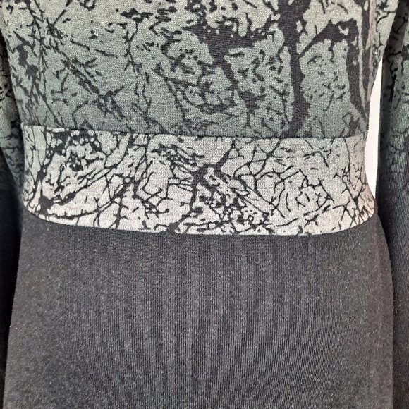 Papillon Long Sleeve Dress with Pockets Size L - Picture 5 of 11